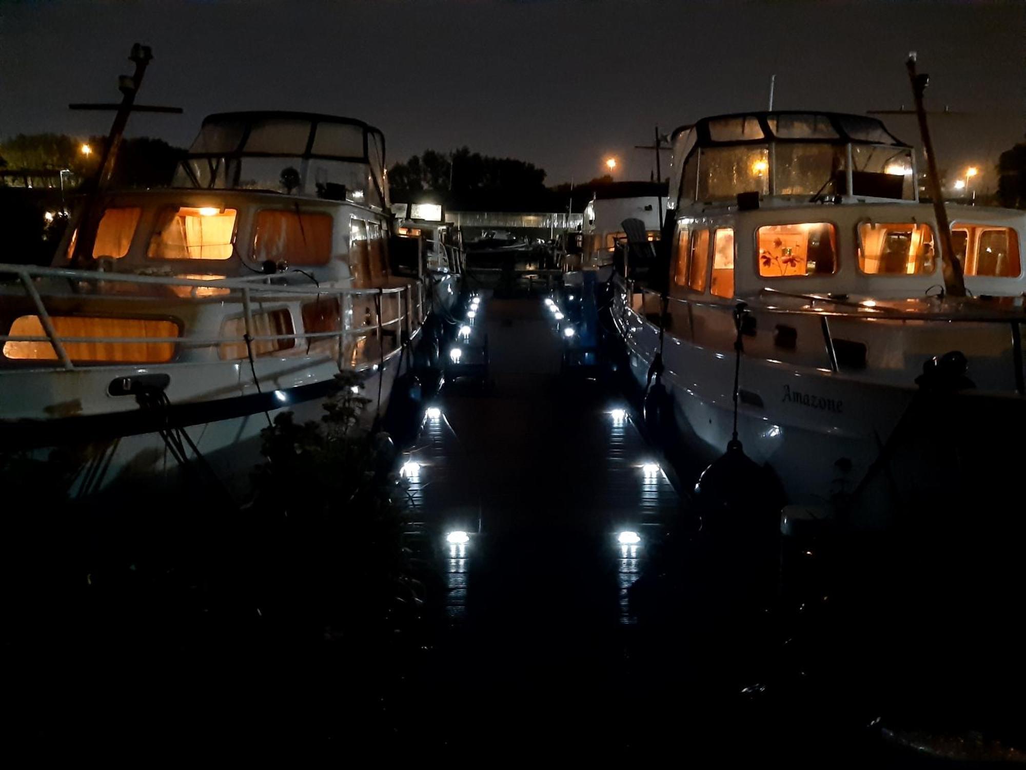 Motor Yacht Almaz Ξενοδοχείο Άμστερνταμ Εξωτερικό φωτογραφία